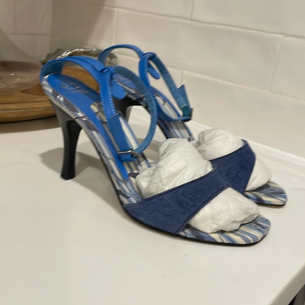 C Label by Turbo Cat | Size 7.5 | Blue leather suede high heel shoes